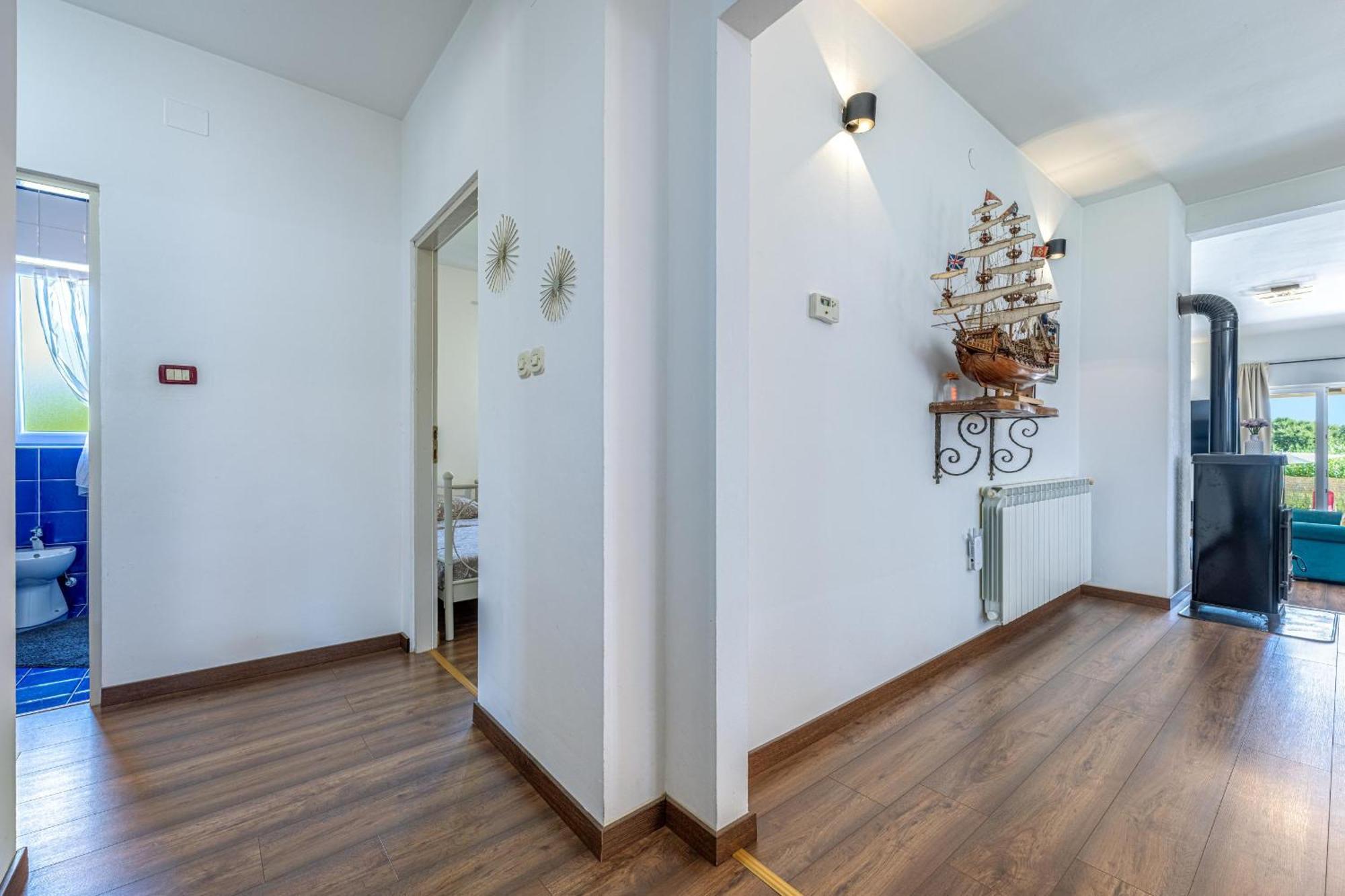 Ana Apartment Liznjan Luaran gambar